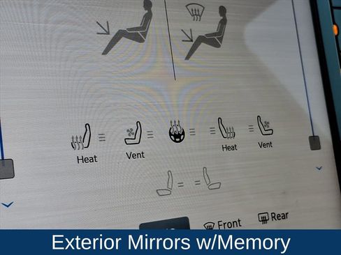 Used 2025 RAM 1500 Laramie image 5