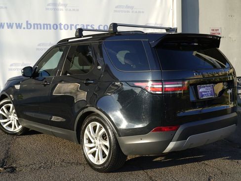 Used 2018 Land Rover Discovery HSE AWD/4WD image 4