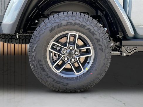 New 2026 Jeep Gladiator Mojave AWD/4WD image 35