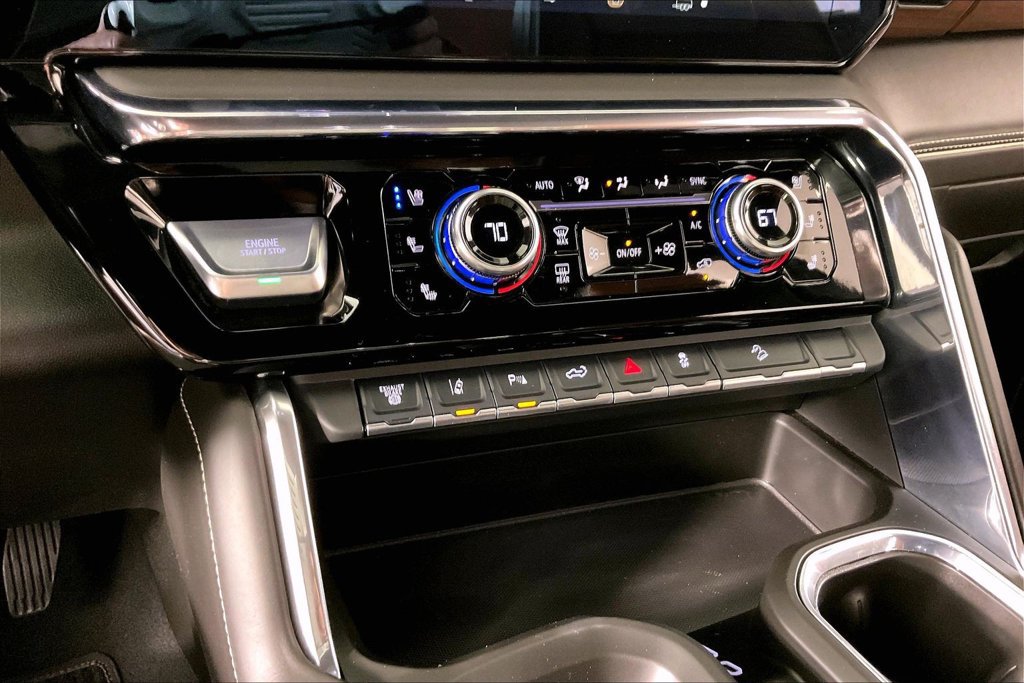 Certified 2025 GMC Sierra 2500 Denali Ultimate AWD/4WD image 15