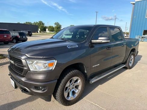 Used 2020 RAM 1500 Big Horn AWD/4WD image 2