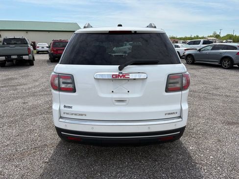 Used 2016 GMC Acadia SLE AWD/4WD image 4