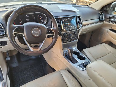 Certified 2021 Jeep Grand Cherokee Overland image 13