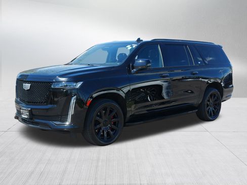 Used 2022 Cadillac Escalade ESV Sport w/ LPO, ONYX Package AWD/4WD image 3