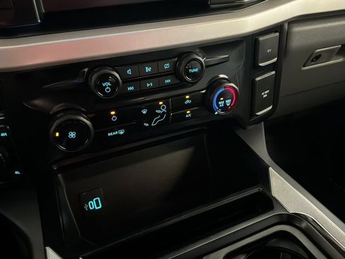 Used 2023 Ford F350 XLT w/ FX4 Off-Road Package AWD/4WD image 33