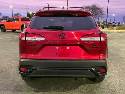 Certified 2025 Toyota Corolla Cross AWD Hybrid image 5