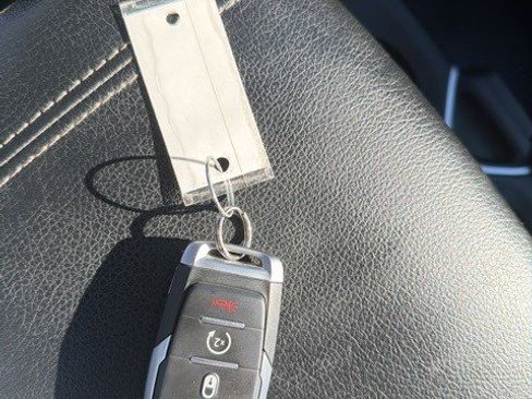 Used 2021 RAM 1500 Big Horn image 31