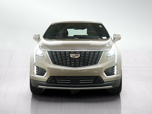 Used 2023 Cadillac XT5 Premium Luxury w/ Technology Package AWD/4WD image 9