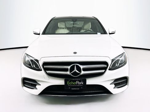 Used 2018 Mercedes-Benz E 300 image 2