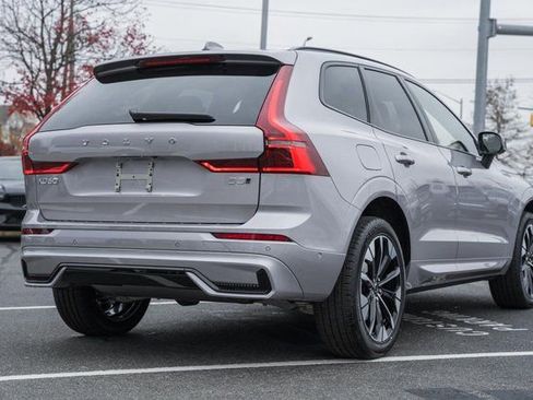 New 2026 Volvo XC60 B5 Plus w/ Protection Package Premier image 4