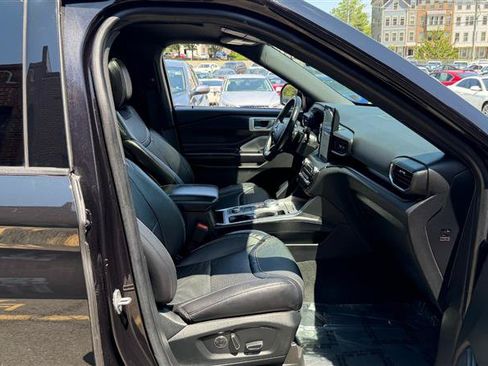Used 2020 Ford Explorer ST AWD/4WD image 12