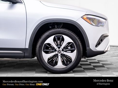 New 2026 Mercedes-Benz GLA 250 4MATIC image 32