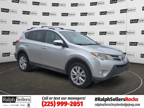 Used 2015 Toyota RAV4 Limited w/ Technology Package FWD image 1