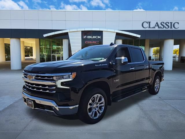 Used 2024 Chevrolet Silverado 1500 LTZ RWD image 3