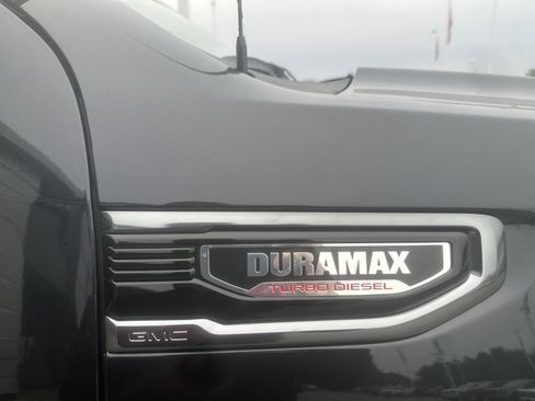 New 2026 GMC Sierra 1500 AT4 w/ AT4 Premium Package image 9