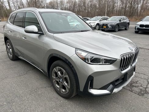 Used 2025 BMW X1 xDrive28i w/ Premium Package image 7
