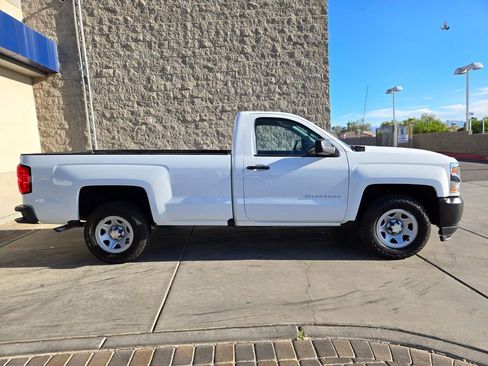 Used 2018 Chevrolet Silverado 1500 W/T RWD image 6
