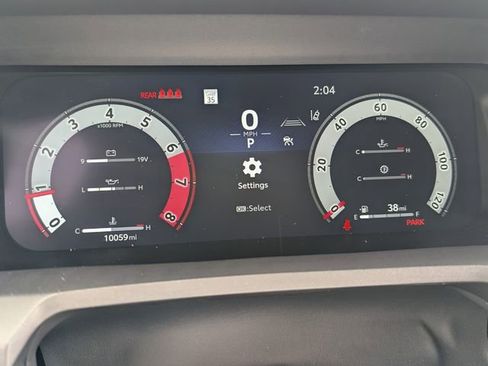 Used 2025 Toyota Tacoma TRD Off-Road AWD/4WD image 19