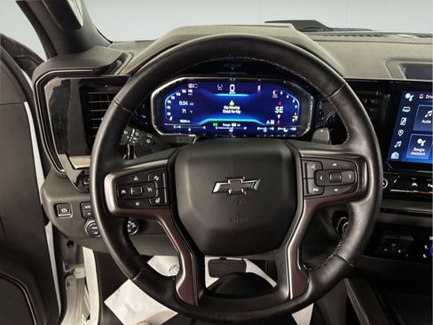 Used 2024 Chevrolet Silverado 1500 ZR2 w/ Technology Package AWD/4WD image 14