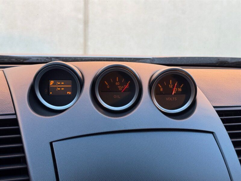 Used 2003 Nissan 350Z Touring RWD image 26