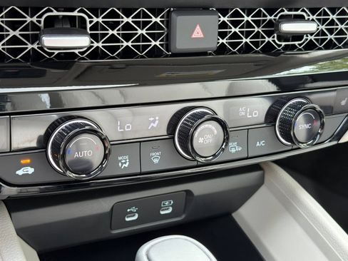 Used 2025 Honda Accord EX-L image 18