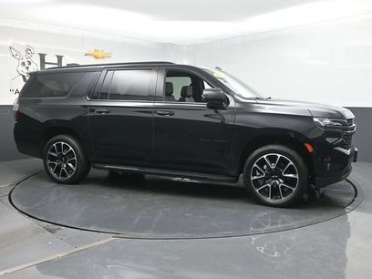 Used 2022 Chevrolet Suburban RST w/ Luxury Package
