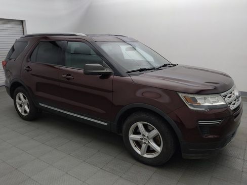 Used 2019 Ford Explorer XLT FWD image 11