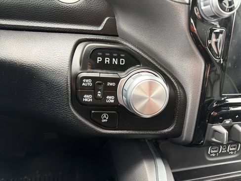 Used 2023 RAM 1500 Laramie image 19