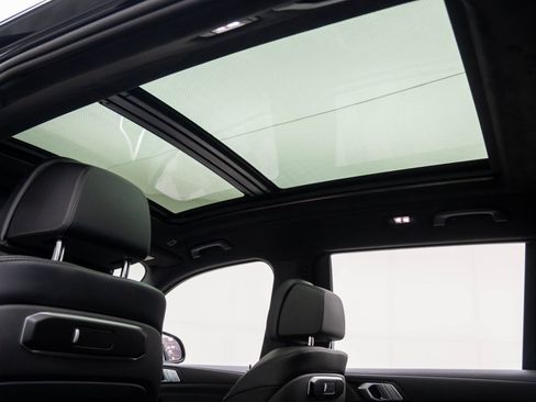 New 2026 BMW X7 xDrive40i w/ Executive Package image 19