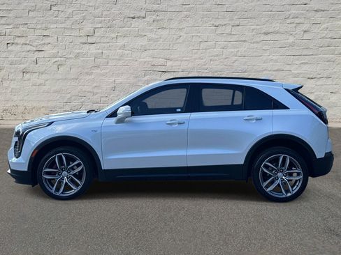 Used 2021 Cadillac XT4 Sport w/ Enhanced Visibility Package FWD image 2