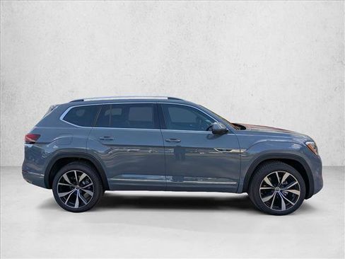 New 2026 Volkswagen Atlas SEL Premium R-Line image 4