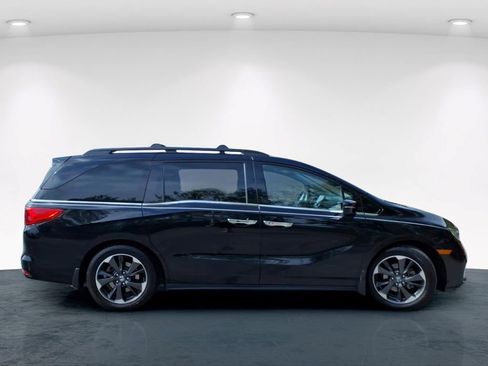 Used 2023 Honda Odyssey Elite image 7