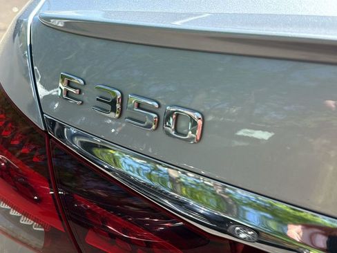 Used 2021 Mercedes-Benz E 350 4MATIC Sedan image 17