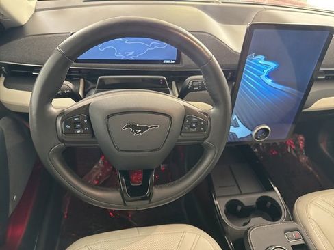 Used 2021 Ford Mustang Mach-E Premium image 24