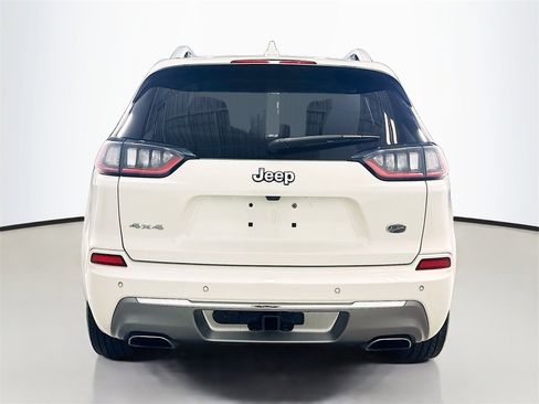 Used 2019 Jeep Cherokee Overland w/ Technology Group image 7