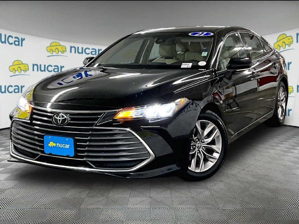 Used 2021 Toyota Avalon XLE AWD/4WD image 3