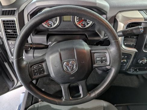 Used 2015 RAM 3500 SLT image 27