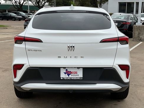 Used 2025 Buick Envista Preferred image 6