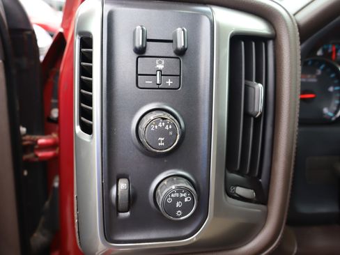 Used 2019 Chevrolet Silverado 2500 LTZ w/ Z71 Package, Off-Road AWD/4WD image 22