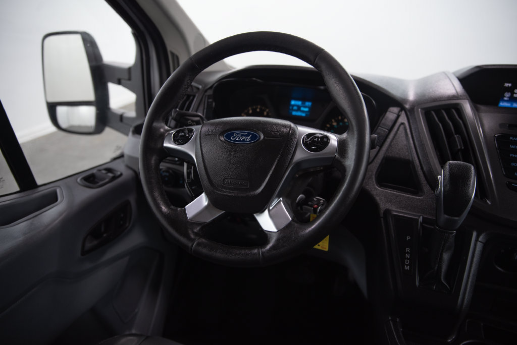 Used 2017 Ford Transit 250 138 RWD image 18