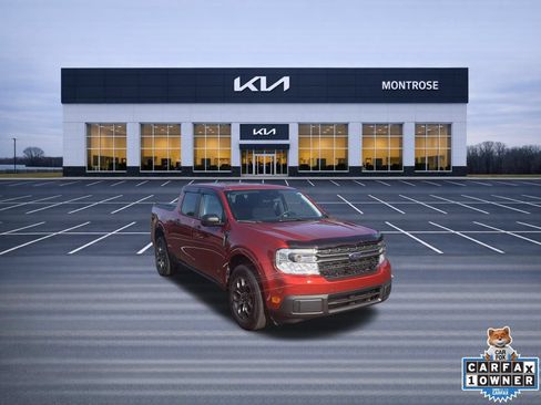 Used 2024 Ford Maverick XLT FWD image 3