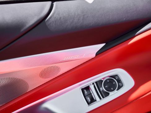 Used 2020 Chevrolet Corvette Stingray Premium Cpe w/ 3LT Preferred Equipment Group image 31