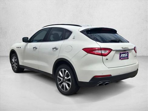Used 2018 Maserati Levante image 7