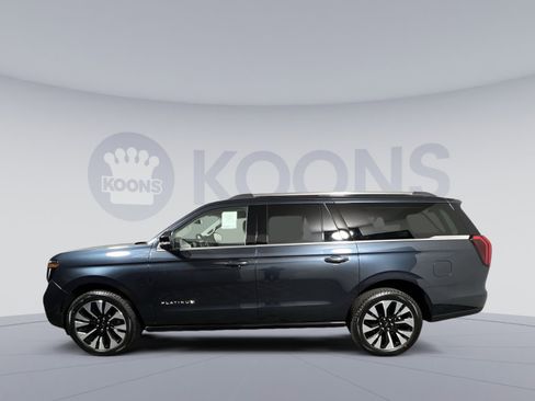 New 2026 Ford Expedition Max Platinum w/ Driver's Package image 2