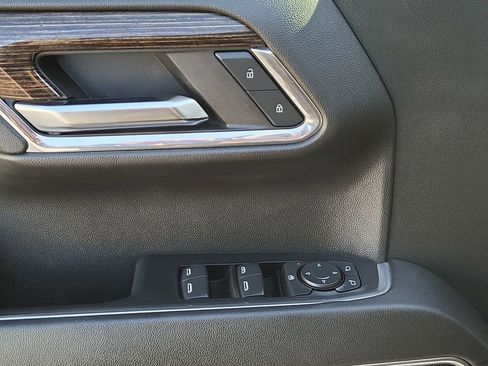 Certified 2024 GMC Sierra 1500 Elevation image 22