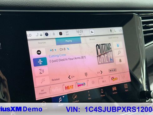 Used 2024 Jeep Wagoneer Series II w/ Flexible Seating Group RWD image 30