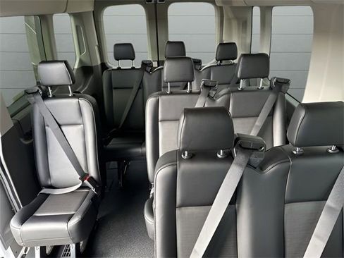 Used 2024 Ford Transit 350 XL image 17