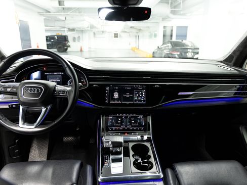 Used 2021 Audi Q7 3.0T Prestige AWD/4WD image 42