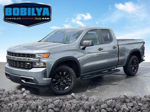 Used 2020 Chevrolet Silverado 1500 Custom AWD/4WD image 1