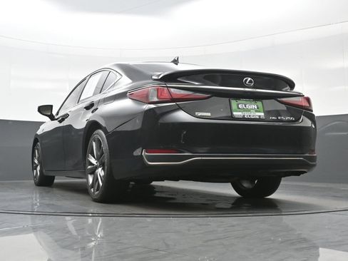Used 2021 Lexus ES 250 F Sport w/ Accessory Package 2 AWD/4WD image 36